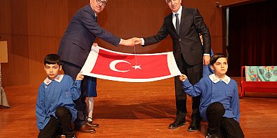 “HER ŞEHİDE BİR İLMEK” PROJESİNİN SON İLMEĞİNİ VALİ ÜNLÜER VE BAŞKAN GÜNGÖR ATTI