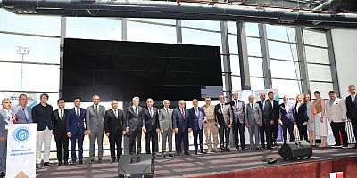 İSTİKLAL ÜNİVERSİTESİ “SAVUNMA SANAYİİ” ZİRVESİNE EV SAHİPLİĞİ YAPTI