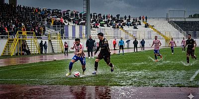 İSTİKLALSPOR DEPLASMANDA MAĞLUP: 1-0