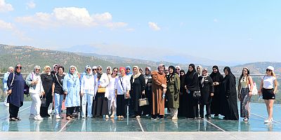 KADINLAR, BÜYÜKŞEHİR’LE ŞEHRİN DOĞAL GÜZELLİKLERİNİ GÖRME FIRSATI BULDU