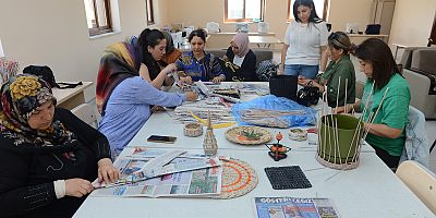 KADINLAR KAHRAMANMARAŞ BÜYÜKŞEHİR’İN KURSLARINDA MESLEK EDİNİYOR, AİLE EKONOMİSİNE KATKI SAĞLIYOR