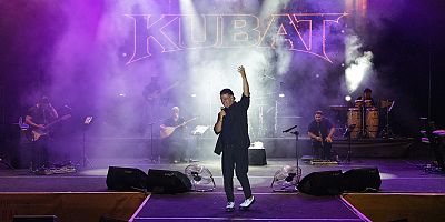 KAFUM FUAR ALANI’NDA KUBAT SAHNEDE COŞKU VE TÜRKÜ BİR ARADA