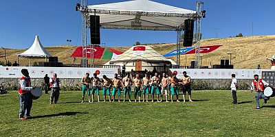 KAHRAMANMARAŞ, AHLAT’TA İLGİ ODAĞI OLDU