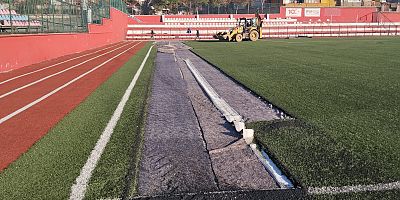 KAHRAMANMARAŞ BATIPARK FUTBOL SAHASI BAKIMA ALINDI