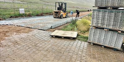 KAHRAMANMARAŞ BÜYÜKŞEHİR AFŞİN MEZARLIĞINI BAKIMA ALDI