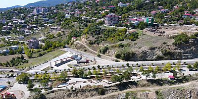 KAHRAMANMARAŞ BÜYÜKŞEHİR ANDIRIN’IN ÇEHRESİNİ  GÜZELLEŞTİRİYOR