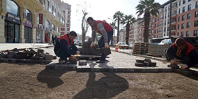 KAHRAMANMARAŞ BÜYÜKŞEHİR BELEDİYESİ TRABZON BULVARI’NDA ALTYAPI TAMAMLANDI, ÜSTYAPI ÇALIŞMALARI HIZLA İLERLİYOR