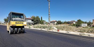 KAHRAMANMARAŞ BÜYÜKŞEHİR’DEN ELBİSTAN’A ULAŞIMI RAHATLATACAK SICAK ASFALT YATIRIMI