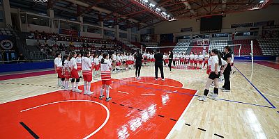 KAHRAMANMARAŞ BÜYÜKŞEHİR’DEN KADIN VOLEYBOLUNA GÜÇLÜ ALTYAPI DESTEĞİ