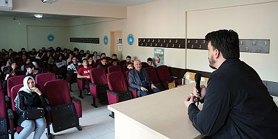 KAHRAMANMARAŞ BÜYÜKŞEHİR’DEN OKULLARDA RAMAZAN’IN RUHUNA EDEBİYATLA DOKUNUŞ