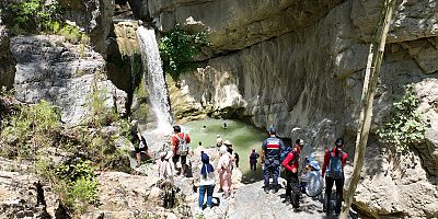 KAHRAMANMARAŞ BÜYÜKŞEHİR DOĞASEVERLERİ GALGAMAÇ ŞELALESİ’NDE BULUŞTURDU