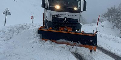 KAHRAMANMARAŞ BÜYÜKŞEHİR EKİPLERİ 7/24 SAHADA