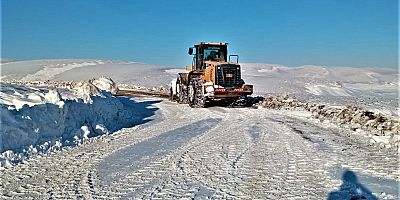 KAHRAMANMARAŞ BÜYÜKŞEHİR EKİPLERİ KIRSAL MAHALLELERDE DE ARALIKSIZ ÇALIŞIYOR