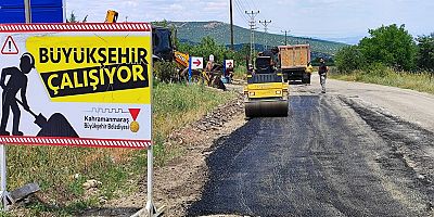 KAHRAMANMARAŞ BÜYÜKŞEHİR, GÖKSUN – ELBİSTAN BAĞLANTI YOLUNU BAKIMA ALDI
