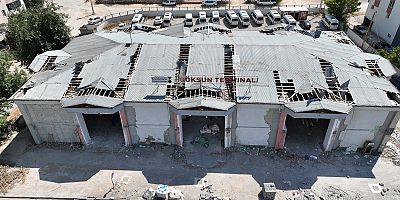 KAHRAMANMARAŞ BÜYÜKŞEHİR, GÖKSUN VE ELBİSTAN OTOGARLARINDA DEPREMİN İZLERİNİ SİLİYOR