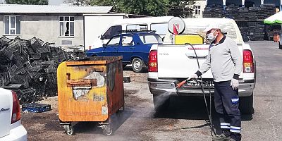 KAHRAMANMARAŞ BÜYÜKŞEHİR, İLAÇLAMA ÇALIŞMALARINI ETKİN BİR ŞEKİLDE SÜRDÜRÜYOR