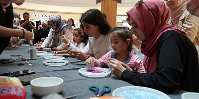 KAHRAMANMARAŞ BÜYÜKŞEHİR’İN ATÖLYESİNDE SEVGİ ŞEKİL ALDI