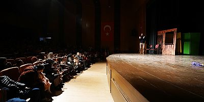 KAHRAMANMARAŞ BÜYÜKŞEHİR'İN ETKİNLİĞİNDE ÇOCUKLAR DOYASIYA EĞLENDİ