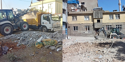 KAHRAMANMARAŞ BÜYÜKŞEHİR, İNŞAAT ATIKLARINI TEMİZLİYOR