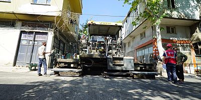 KAHRAMANMARAŞ BÜYÜKŞEHİR, MENDERES’TE ASFALT ÇALIŞMALARINI TAMAMLAMA AŞAMASINDA