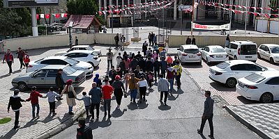 KAHRAMANMARAŞ BÜYÜKŞEHİR, ÖZEL ÇOCUKLARA UNUTULMAZ BİR GÜN YAŞATTI