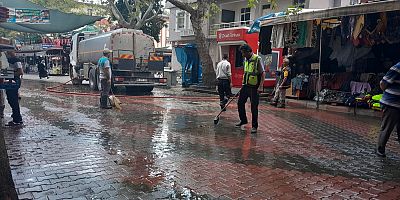 KAHRAMANMARAŞ BÜYÜKŞEHİR, SAĞLIK TURİZMİNİN GÖZDESİ ILICA’DA DETAYLI TEMİZLİK GERÇEKLEŞTİRDİ