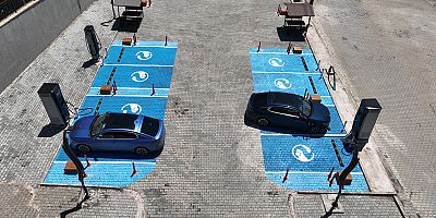 KAHRAMANMARAŞ BÜYÜKŞEHİRDEN ELEKTRİKLİ ARAÇ ŞARJ ALTYAPISINDA TÜRKİYE’YE ÖRNEK YATIRIMLAR