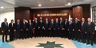 KAHRAMANMARAŞ İÇİN BİRLİKTE ÇALIŞIYORUZ