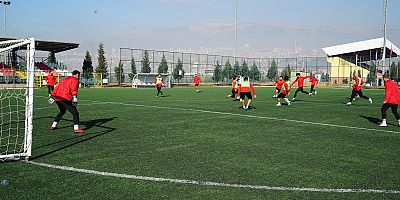 KAHRAMANMARAŞ İSTİKLALSPOR’DA HEDEF 3’ÜNCÜ LİG