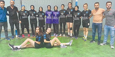 KAHRAMANMARAŞ KADINLAR HENTBOL TAKIMI ŞAMPİYON OLDU