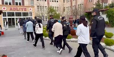 KAHRAMANMARAŞ MERKEZLİ 8 İLDE FUHUŞ OPERASYONU: 20 TUTUKLAMA