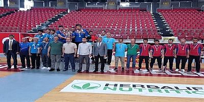KAHRAMANMARAŞ ONİKİŞUBAT ‘NF’ ADINI 3. LİGE YAZDIRDI