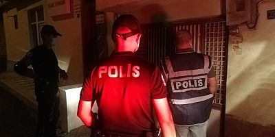 KAHRAMANMARAŞ’TA 111 KİŞİ YAKALANDI, UYUŞTURUCU VE SİLAHLAR ELE GEÇİRİLDİ