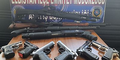  KAHRAMANMARAŞ’TA 23 ŞÜPHELİ ŞAHISTAN, 24 ADET SİLAH ELE GEÇİRDİ