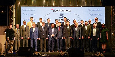 KAHRAMANMARAŞ’TA 3. KASİAD ÖDÜLLERİ: TOPLUMA KATKI SAĞLAYANLAR ONURLANDIRILDI