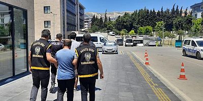 KAHRAMANMARAŞ’TA  ARANAN 2  KİŞİ YAKALANDI