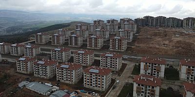 KAHRAMANMARAŞ’TA DEPREM KONUTLARI FAALİYETE GEÇTİ
