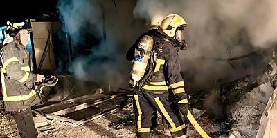 -KAHRAMANMARAŞ'TA ELEKTRİKLİ ISITICI KONTEYNIRI YAKTI