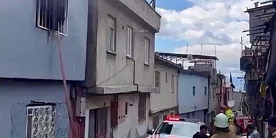 KAHRAMANMARAŞ’TA EV YANGINI: 1 YARALI