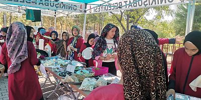 -KAHRAMANMARAŞ'TA GAZZE'YE YÖNELİK HAYIR ÇARŞISI KURULDU