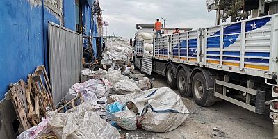 KAHRAMANMARAŞ’TA GERİ DÖNÜŞÜM TESİSİNDE ÜRETİM DURDU