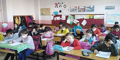 KAHRAMANMARAŞ’TA GÖZETMENSİZ SINAV UYGULAMASI GERÇEKLEŞTİRİLİYOR