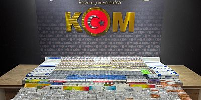 KAHRAMANMARAŞ’TA GÜMRÜK KAÇAĞI SİGARA, MAKARON SİGARA VE SAHTE PLAKA OPERASYONU