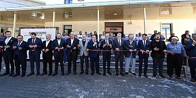 KAHRAMANMARAŞ’TA HACI OSMAN UĞUR CAMİİ DUALARLA İBADETE AÇILDI