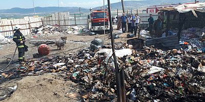 KAHRAMANMARAŞ’TA HURDA DEPOSUNDA YANGIN