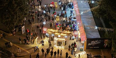 KAHRAMANMARAŞ’TA İFTAR SONRASI BULUŞMA NOKTASI: RAMAZAN SOKAĞI