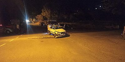 KAHRAMANMARAŞ’TA İKİ OTOMOBİL ÇARPIŞTI: 4 YARALI