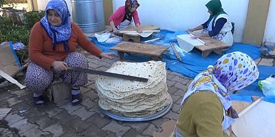 KAHRAMANMARAŞ’TA KADINLARI KIŞLIK EKMEK VE ÇÖREK TELAŞI SARDI 
