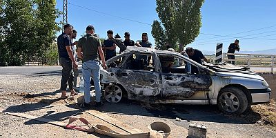 KAHRAMANMARAŞ’TA KÖPRÜDEN UÇAN OTOMOBİL YANDI: 3 YARALI