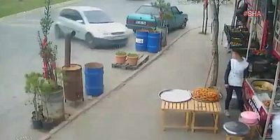 KAHRAMANMARAŞ’TA MADDİ HASARLI TRAFİK KAZASI